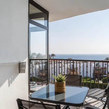 Rt-apartamentos Guinea プラヤ・デル・イングレス