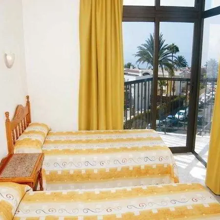 Rt-apartamentos Guinea アパート *