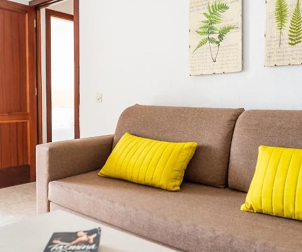 Rt-apartamentos Guinea Apartman *