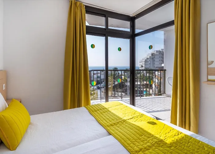 Rt-apartamentos Guinea * Playa del Inglés