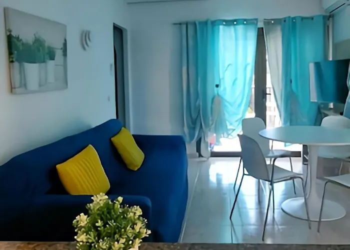 Rt-apartamentos Guinea Apartman Playa del Inglés