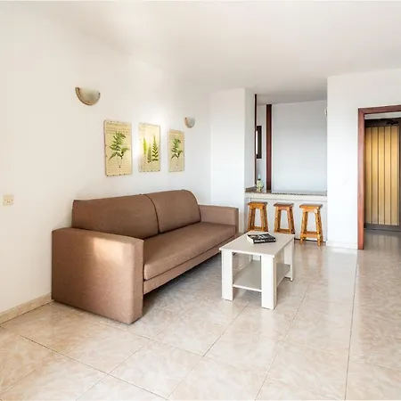 Rt-apartamentos Guinea Lejlighed