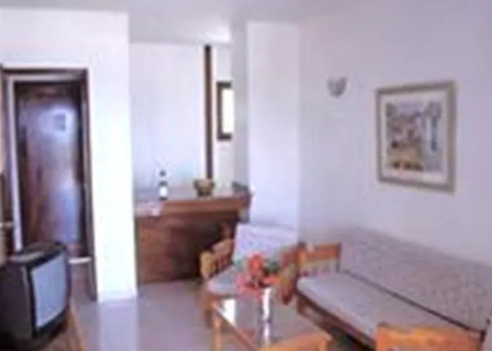 Rt-apartamentos Guinea Lägenhet